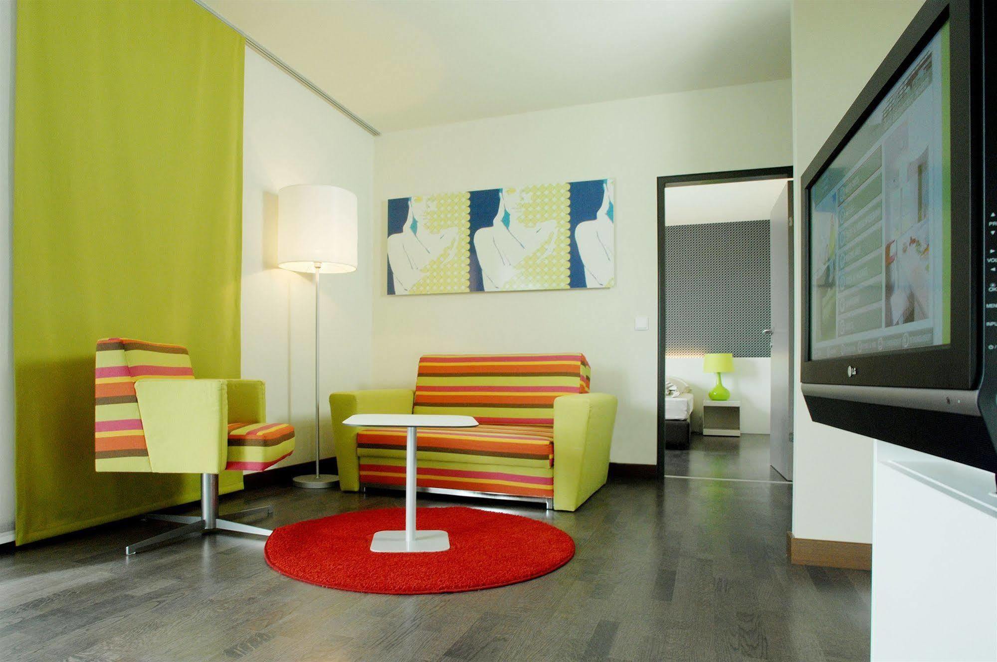 Harry'S Home Dornbirn Hotel & Apartments Екстериор снимка